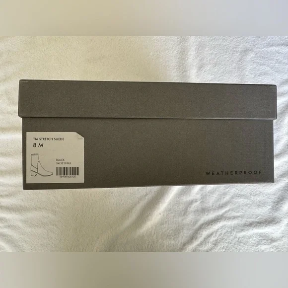 Aquatalia Tia Weatherproof Stacked Heel Stretch Black Suede Booties Ankle Boots - Picture 8 of 8